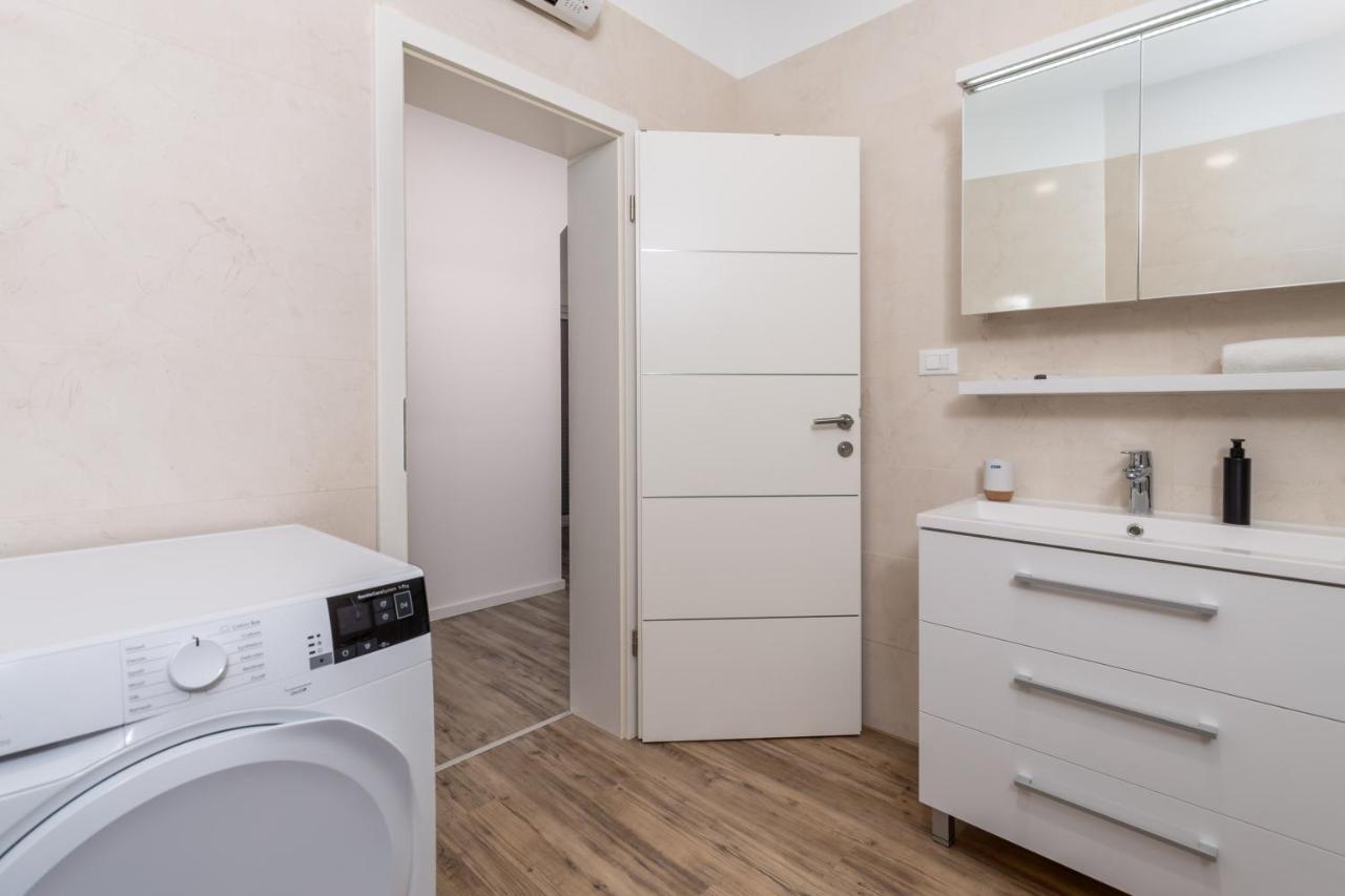 Mary Apartment #1 Rijeka Exterior photo